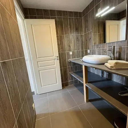 Les Logis Des Vignobles Sainte Emilion En Duplex N 3 Avec Terrasse Apartment