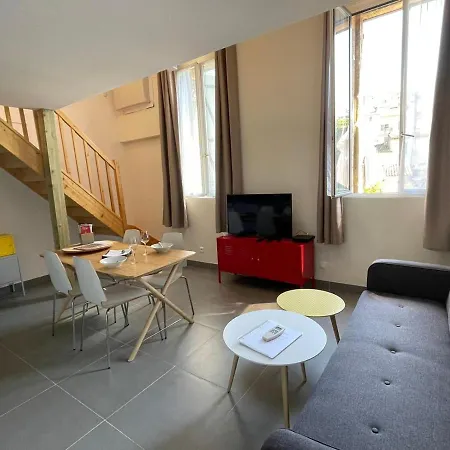 Les Logis Des Vignobles Sainte Emilion En Duplex N 3 Avec Terrasse Saint-Emilion