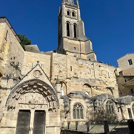 Appartement Les Logis Des Vignobles Sainte Emilion En Duplex N 3 Avec Terrasse Saint-Émilion